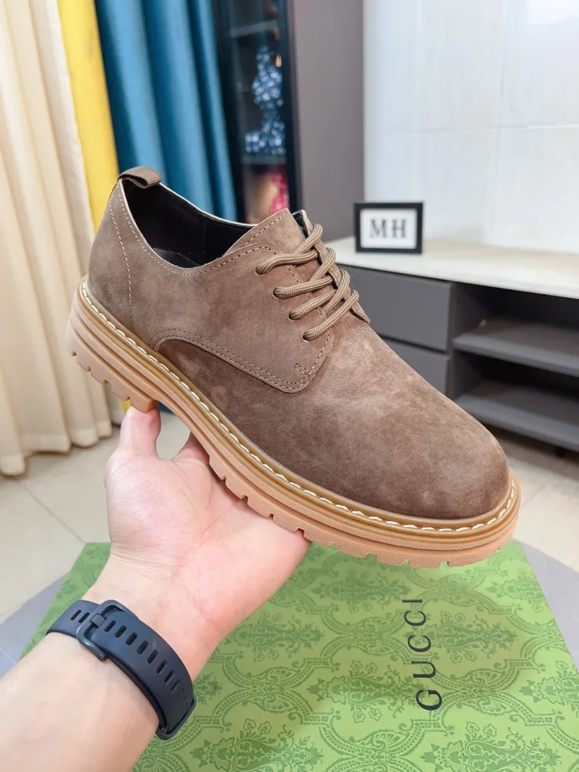 Men's shoes 💰500🌸🌸 (GUCCI) [can be made without label] G's new business boots are full-layer calfskin embossed with classic diamond pattern craftsmanship. They are high-end and classy, ​​versatile and have a full three-dimensional feel. They use raw rubber non-slip outsole. If you look closely, you will be addicted to the leather. You can't extricate yourself ~ the best on the market.          Fabric: Cowhide/Embossed Lining: Cowhide.          Please make a note when placing an order, size: 38-44 (37, 45, 46 can be customized and cannot be returned or exchanged)